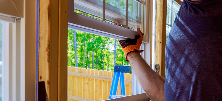 >Bay Window Curtain Rail Track in Fort Walton Beach, FL