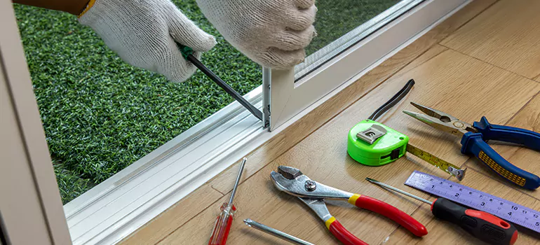 Window Hinge Repair in Fort Walton Beach, FL