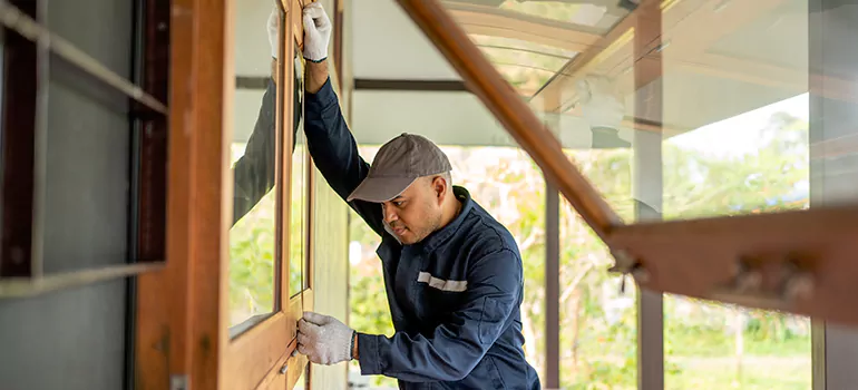 Double Hung Vinyl Window Sash Replacement in Fort Walton Beach, FL